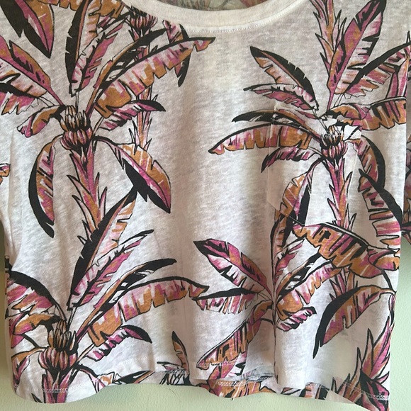 NWT Forever 21 100% Linen Tropical Print T Shirt - Picture 2 of 5